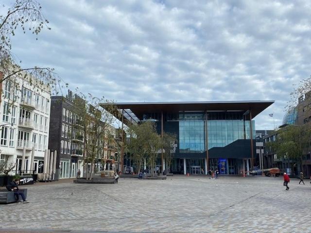 Logement Het Herenwaltje Leeuwarden Exterior photo